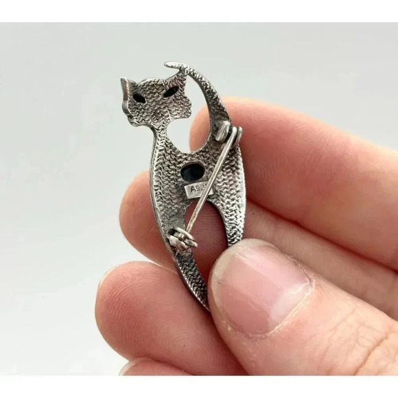 Sassy Cat Art Deco Sterling Silver Onyx & Marcaite Stylized Vintage Broch Pin - Picture 5 of 6